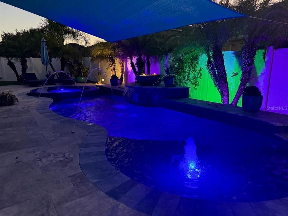 En Venta: $799,900 (4 camas, 3 baños, 3796 Pies cuadrados)