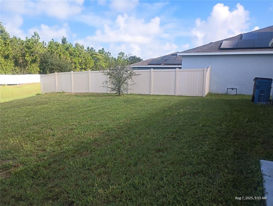 En Renta: $1,895 (4 camas, 2 baños, 1708 Pies cuadrados)