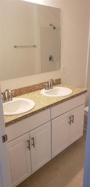 En Renta: $1,895 (4 camas, 2 baños, 1708 Pies cuadrados)