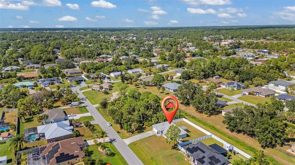 合同活跃: $267,000 (3 贝兹, 2 浴室, 1293 平方英尺)