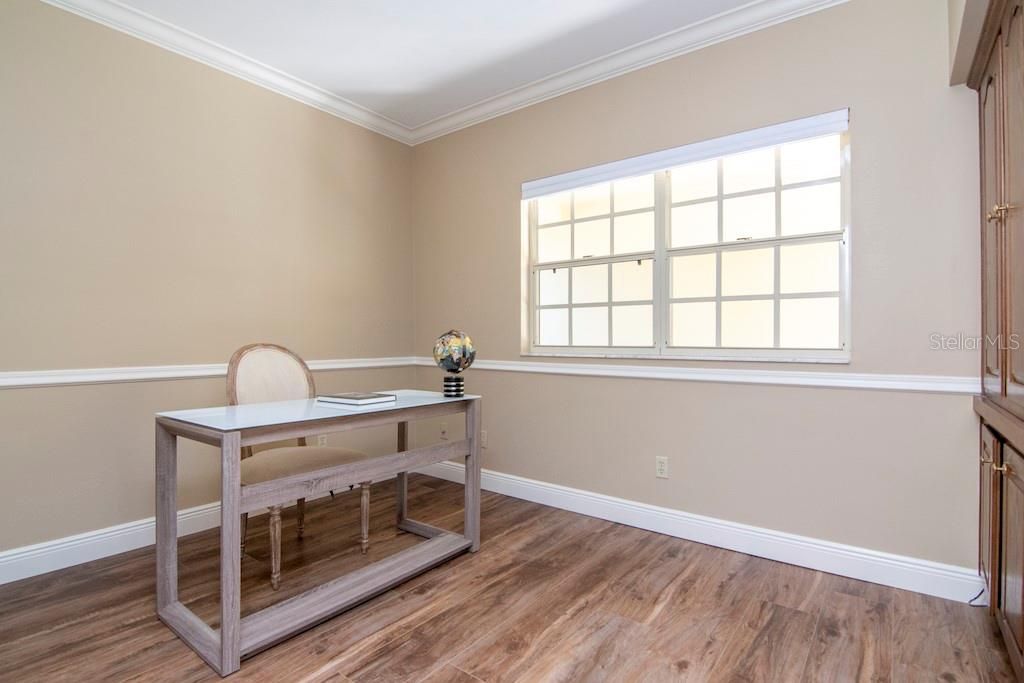 For Sale: $649,500 (3 beds, 2 baths, 1368 Square Feet)