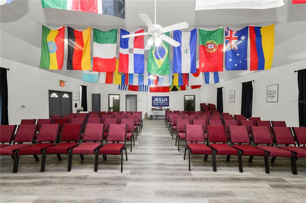 待售: $255,000 (0 贝兹, 0 浴室, 2400 平方英尺)