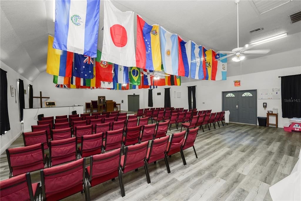 待售: $255,000 (0 贝兹, 0 浴室, 2400 平方英尺)