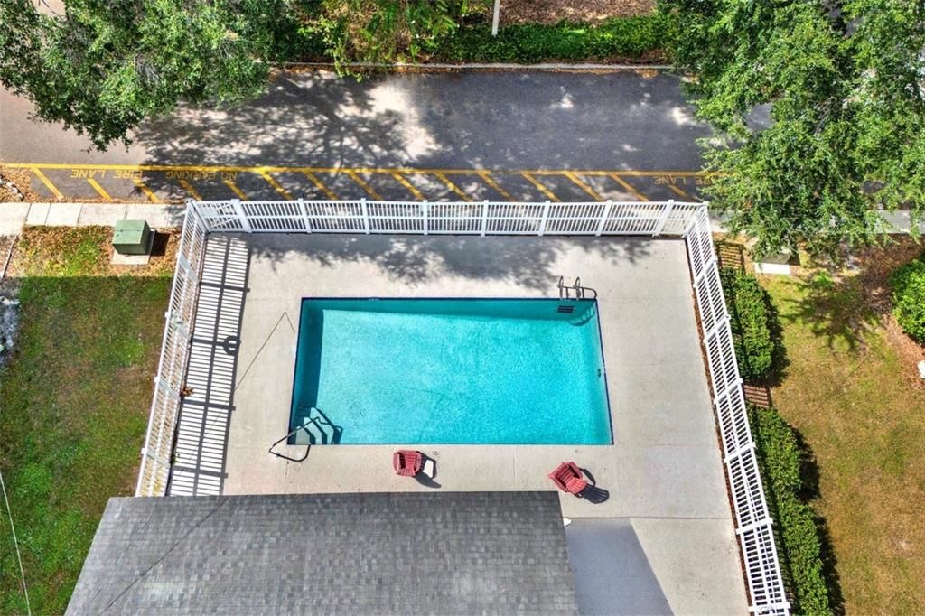 For Sale: $225,000 (2 beds, 2 baths, 1206 Square Feet)