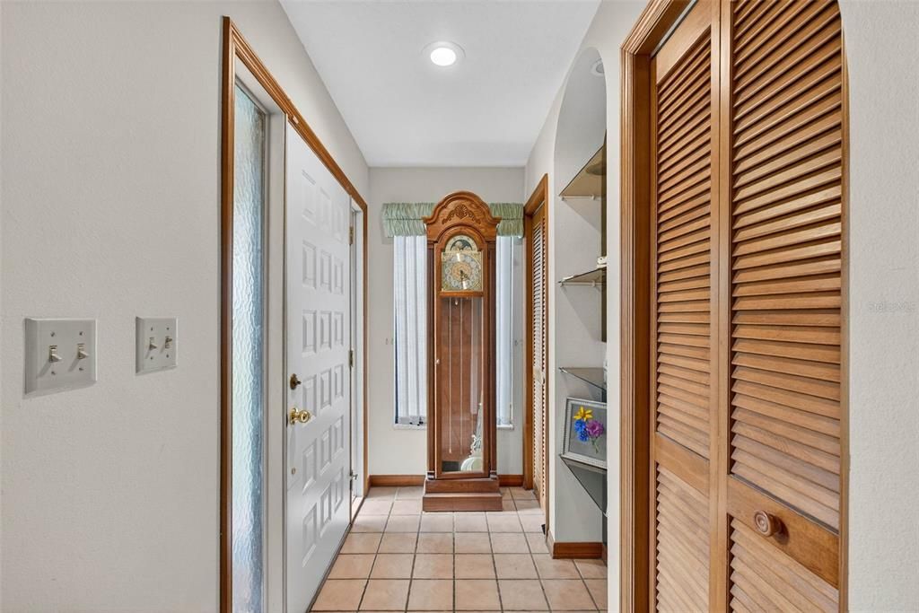 For Sale: $290,000 (3 beds, 2 baths, 2124 Square Feet)