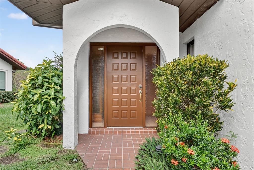 For Sale: $290,000 (3 beds, 2 baths, 2124 Square Feet)