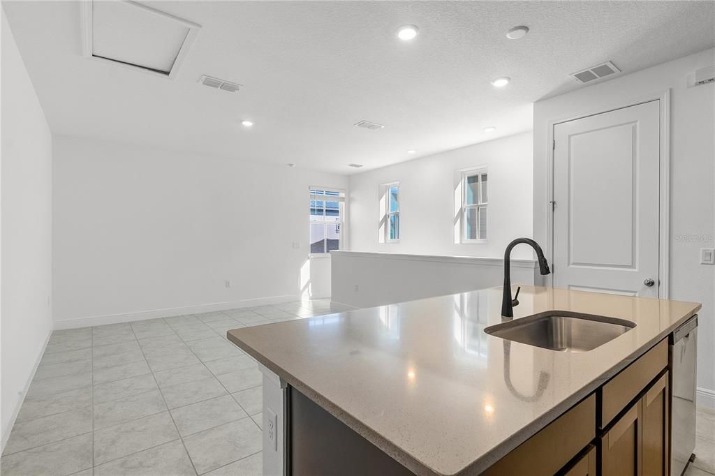 For Sale: $739,000 (4 beds, 3 baths, 2736 Square Feet)