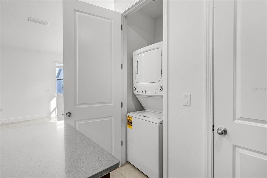 For Sale: $739,000 (4 beds, 3 baths, 2736 Square Feet)