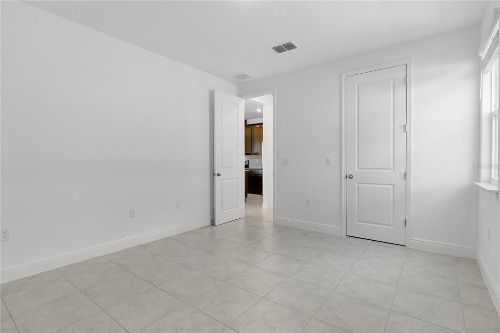 For Sale: $739,000 (4 beds, 3 baths, 2736 Square Feet)