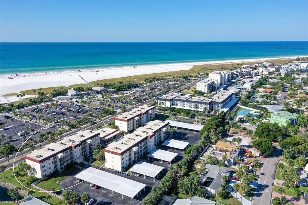 待售: $674,900 (2 贝兹, 1 浴室, 753 平方英尺)