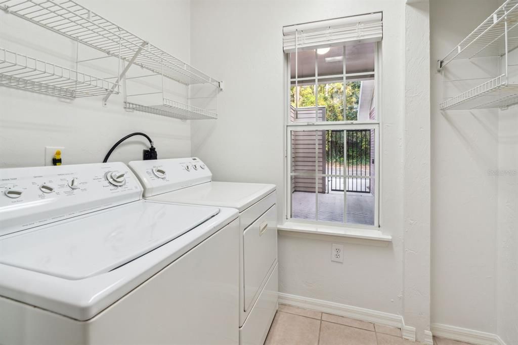 En Renta: $1,800 (2 camas, 2 baños, 1307 Pies cuadrados)