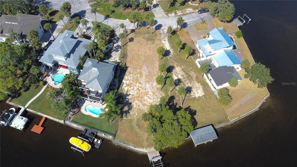 En Venta: $399,900 (0.20 acres)