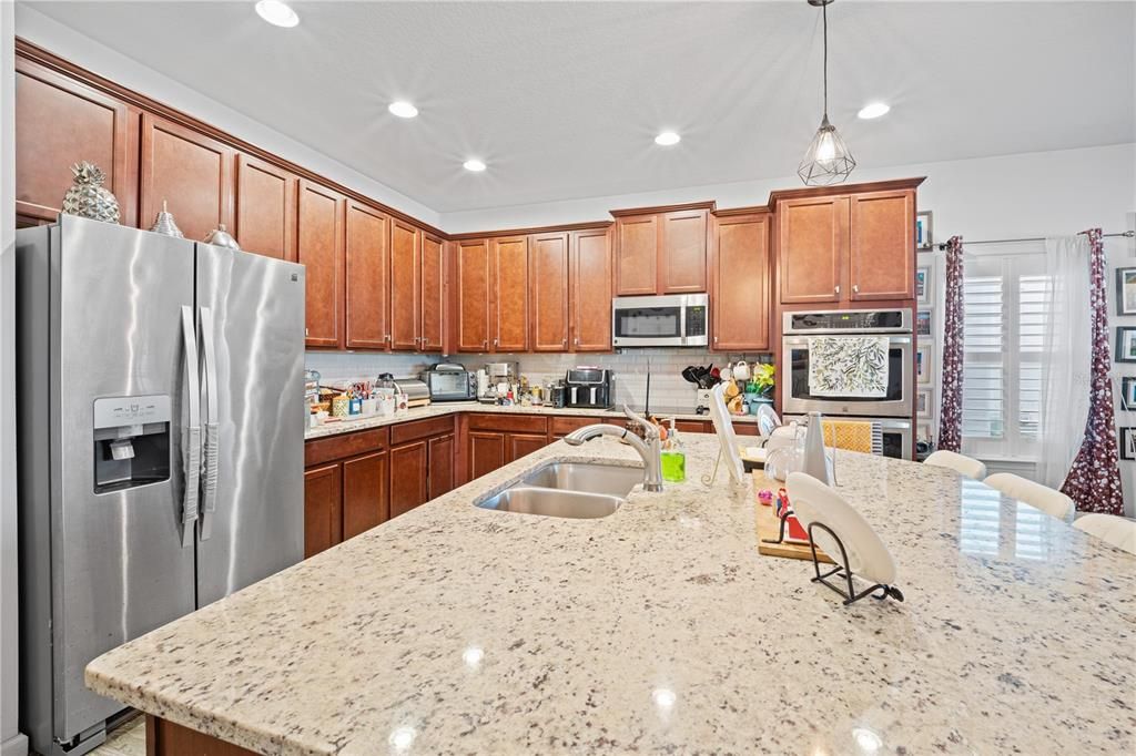 For Sale: $449,900 (4 beds, 2 baths, 2028 Square Feet)