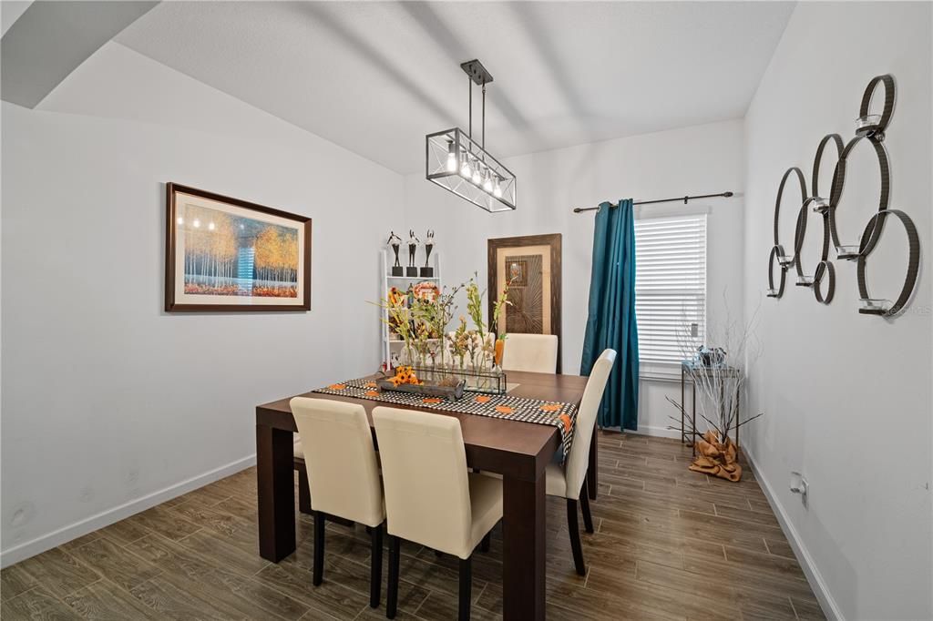 For Sale: $449,900 (4 beds, 2 baths, 2028 Square Feet)