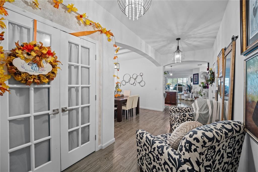 For Sale: $449,900 (4 beds, 2 baths, 2028 Square Feet)