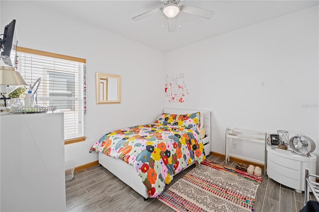 For Sale: $449,900 (4 beds, 2 baths, 2028 Square Feet)