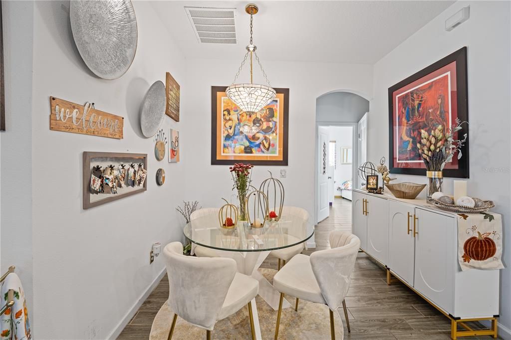 For Sale: $449,900 (4 beds, 2 baths, 2028 Square Feet)