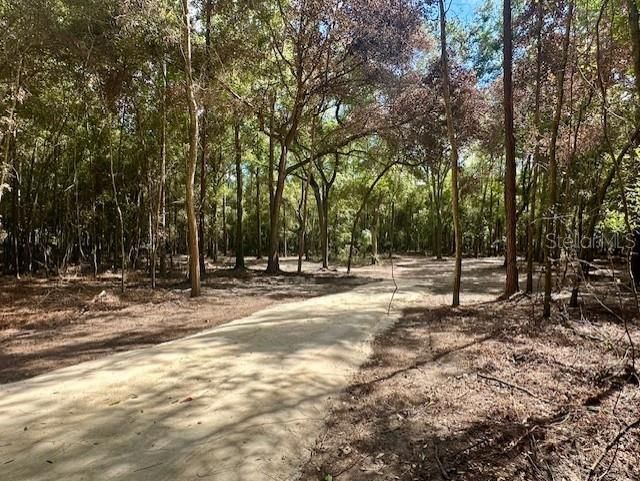 待售: $199,000 (8.97 acres)