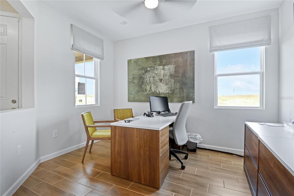 For Sale: $406,999 (5 beds, 3 baths, 2350 Square Feet)