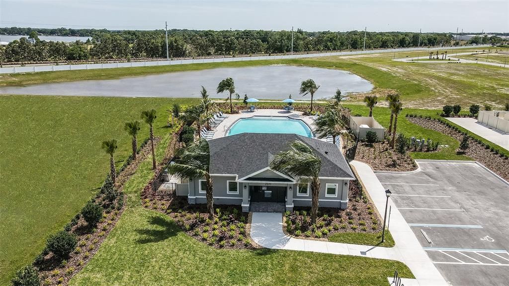 For Sale: $478,999 (4 beds, 3 baths, 2600 Square Feet)