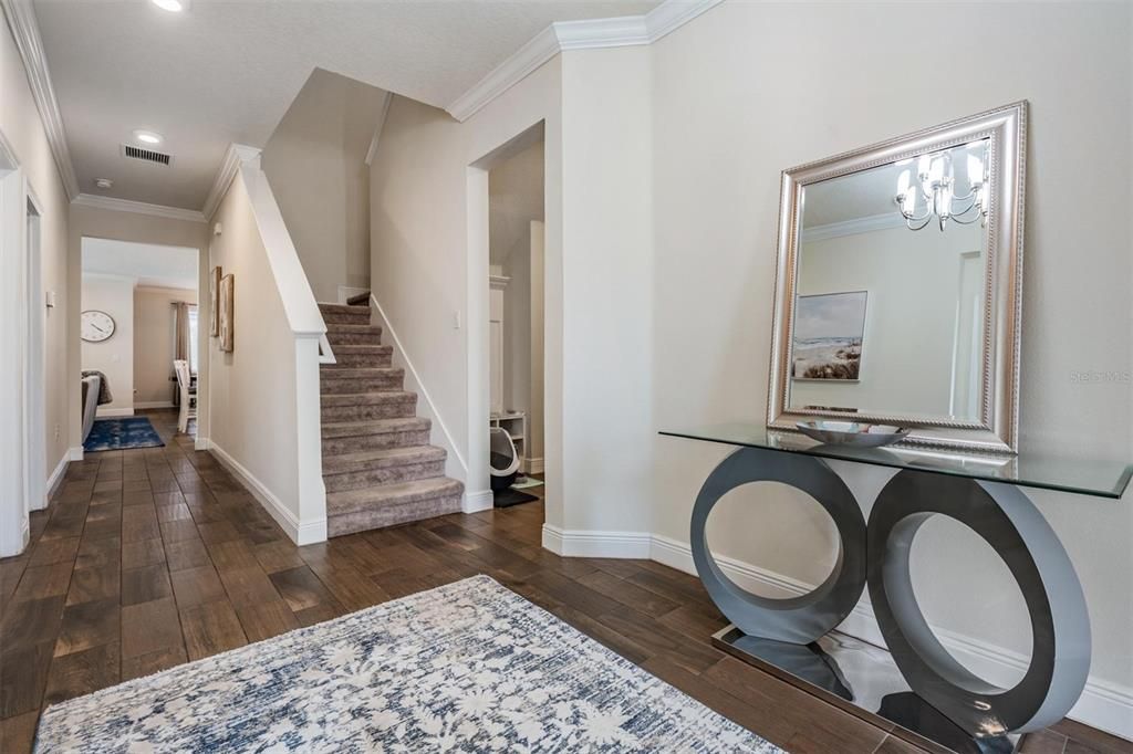 Active With Contract: $725,000 (5 beds, 3 baths, 2479 Square Feet)