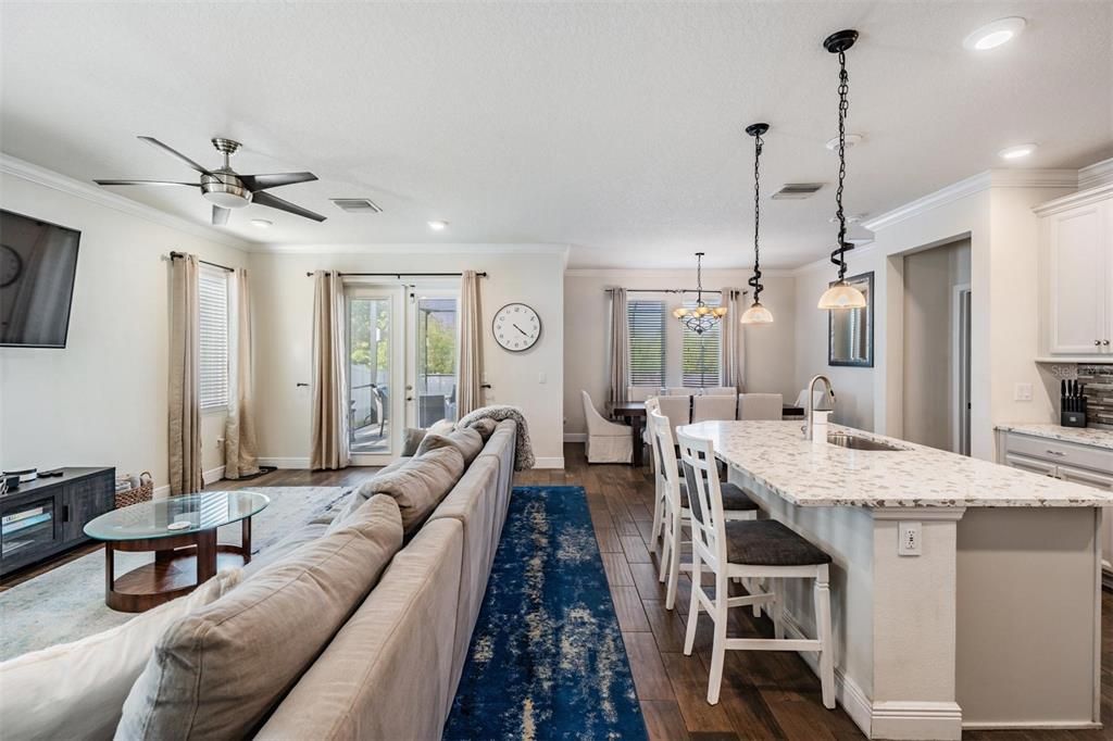 Active With Contract: $725,000 (5 beds, 3 baths, 2479 Square Feet)
