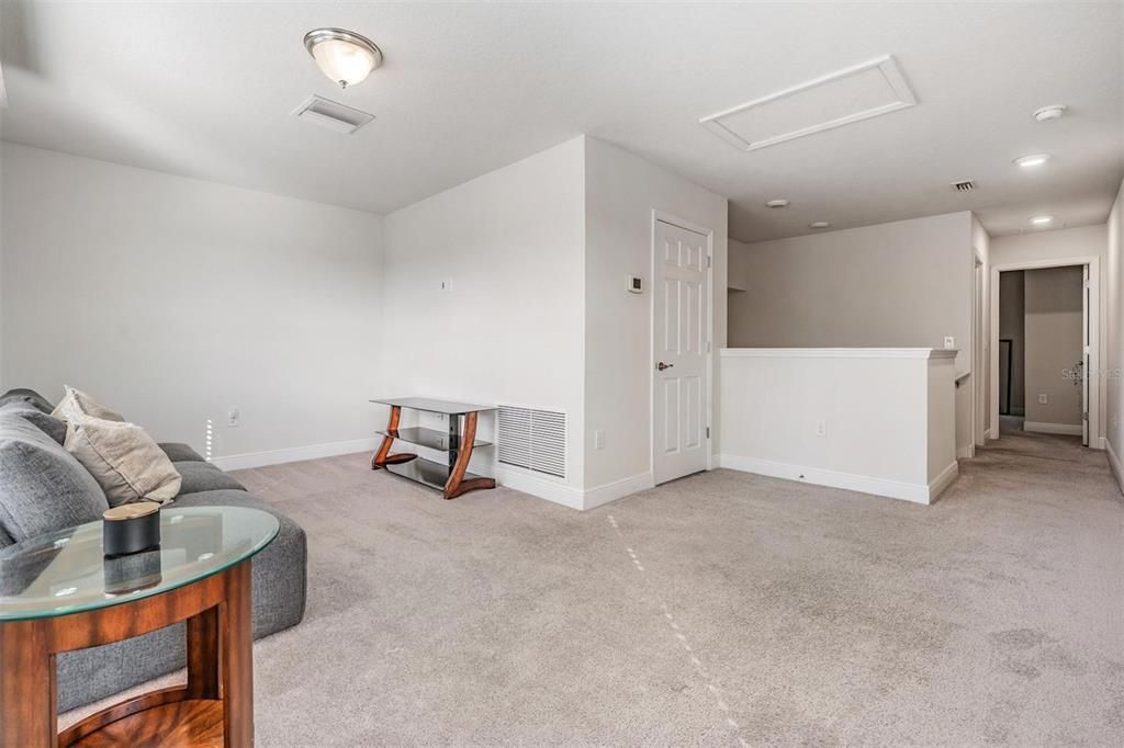 Active With Contract: $725,000 (5 beds, 3 baths, 2479 Square Feet)