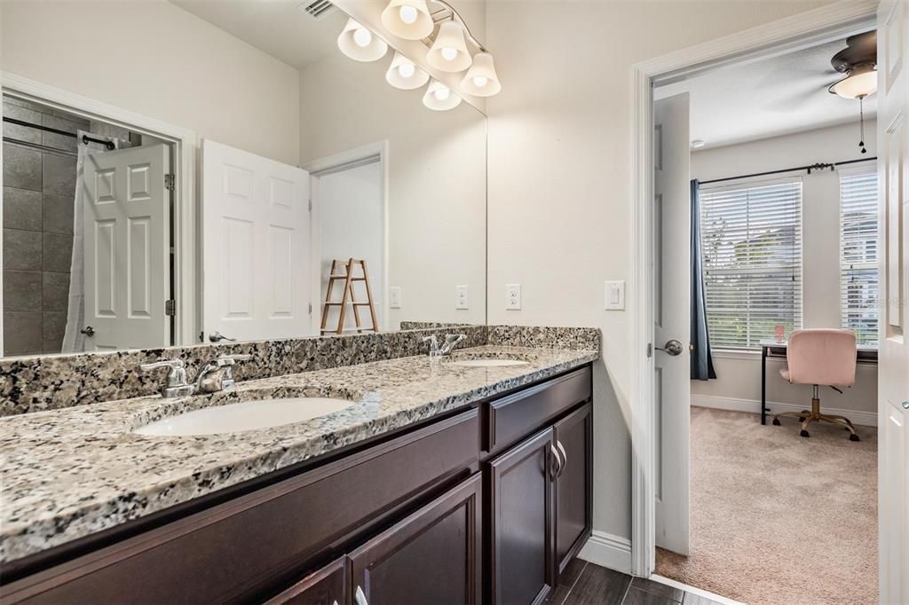 Active With Contract: $725,000 (5 beds, 3 baths, 2479 Square Feet)