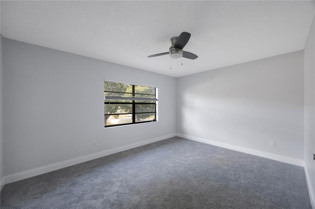 For Rent: $1,995 (2 beds, 1 baths, 1010 Square Feet)