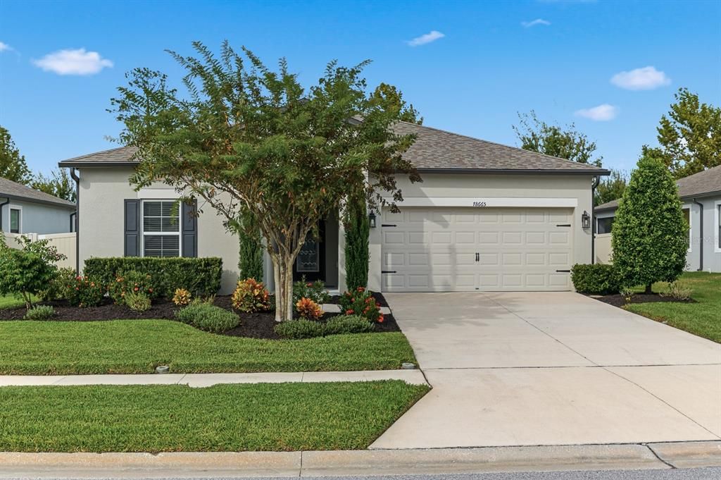 Active With Contract: $379,900 (3 beds, 2 baths, 1826 Square Feet)