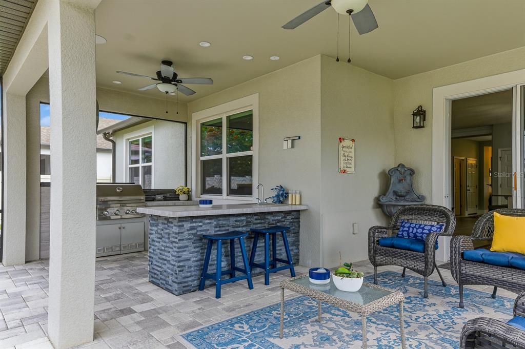 Active With Contract: $379,900 (3 beds, 2 baths, 1826 Square Feet)