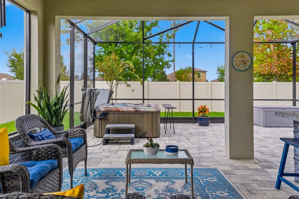 Active With Contract: $379,900 (3 beds, 2 baths, 1826 Square Feet)