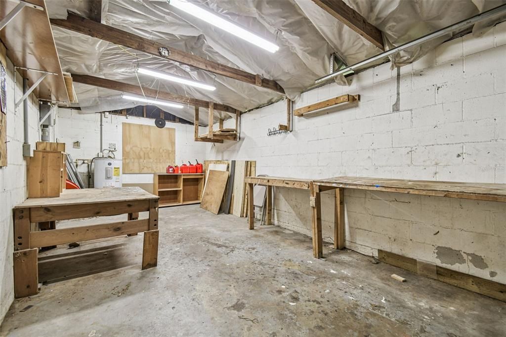 Под контрактом: $1,800 (2 спален, 1 ванн, 1093 Квадратных фут)