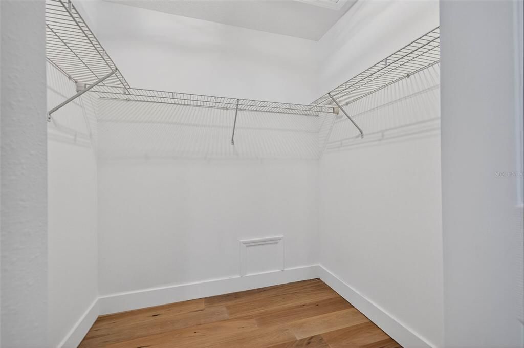 En Venta: $514,999 (3 camas, 2 baños, 1720 Pies cuadrados)