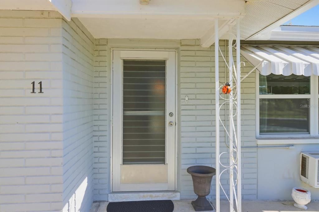 For Sale: $195,000 (3 beds, 2 baths, 1016 Square Feet)