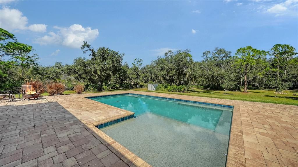 На продажу: $2,250,000 (4 спален, 4 ванн, 4003 Квадратных фут)