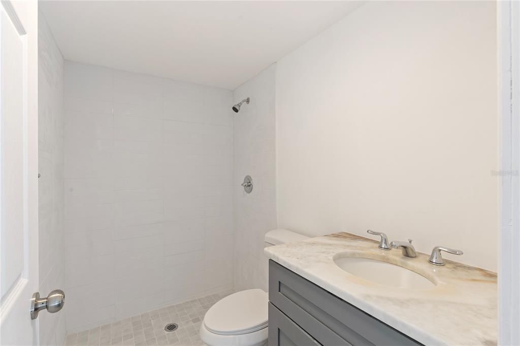 For Sale: $196,369 (3 beds, 2 baths, 1198 Square Feet)