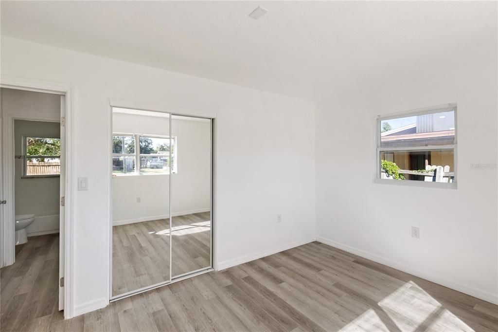 For Sale: $196,369 (3 beds, 2 baths, 1198 Square Feet)