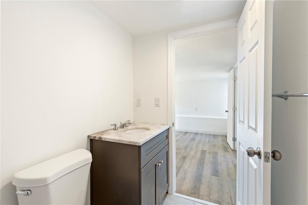 For Sale: $196,369 (3 beds, 2 baths, 1198 Square Feet)