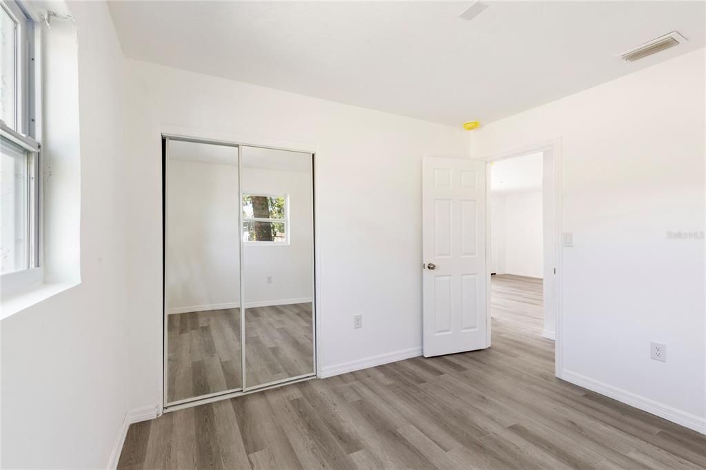 For Sale: $196,369 (3 beds, 2 baths, 1198 Square Feet)