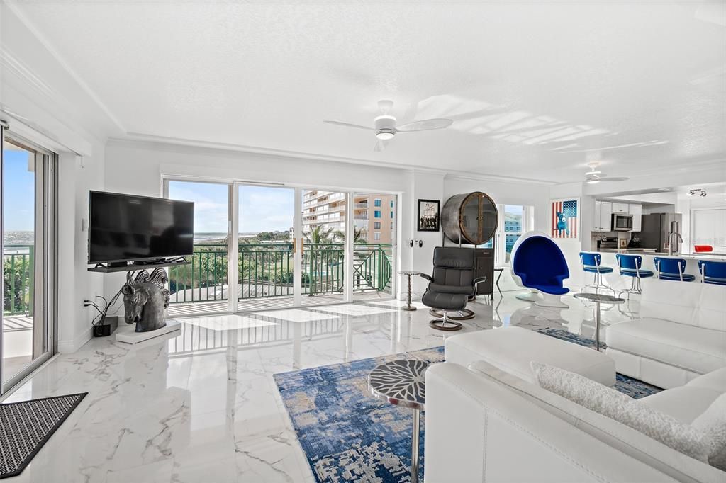 待售: $1,275,000 (3 贝兹, 3 浴室, 2060 平方英尺)