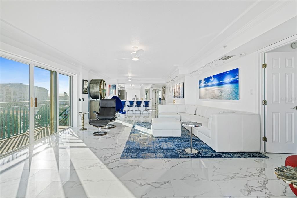 待售: $1,275,000 (3 贝兹, 3 浴室, 2060 平方英尺)