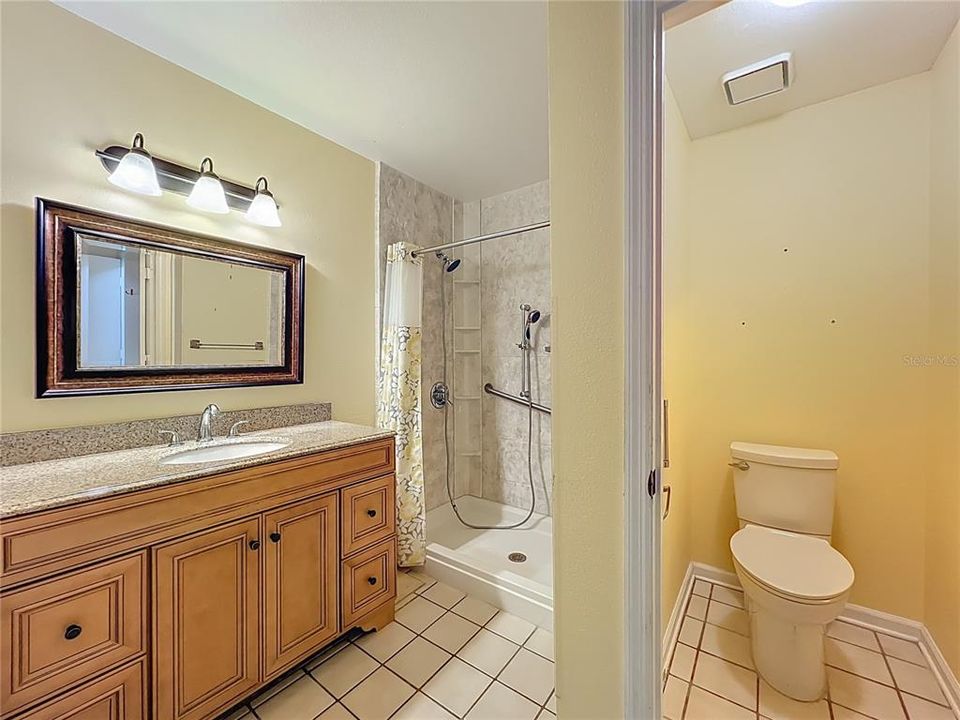 For Sale: $225,000 (3 beds, 2 baths, 1484 Square Feet)