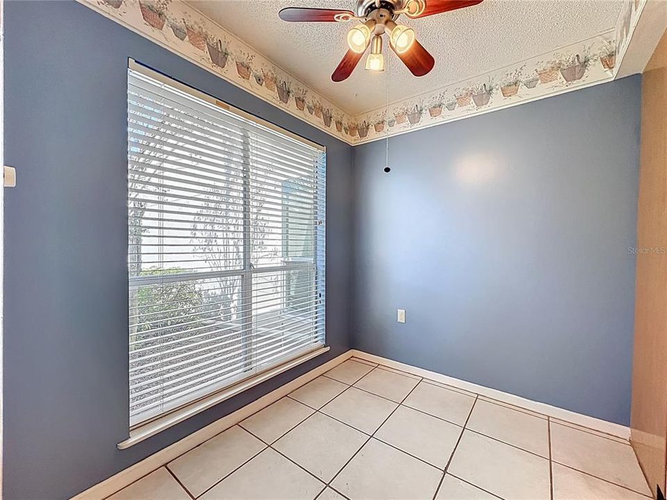 For Sale: $225,000 (3 beds, 2 baths, 1484 Square Feet)