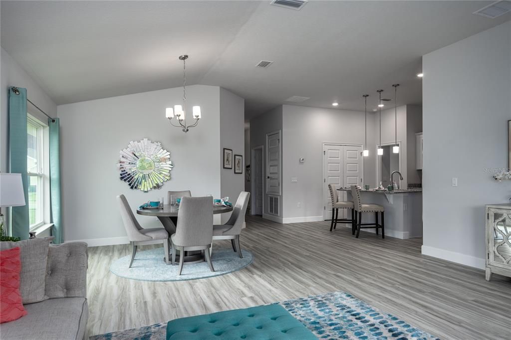 Active With Contract: $364,650 (4 beds, 2 baths, 1635 Square Feet)