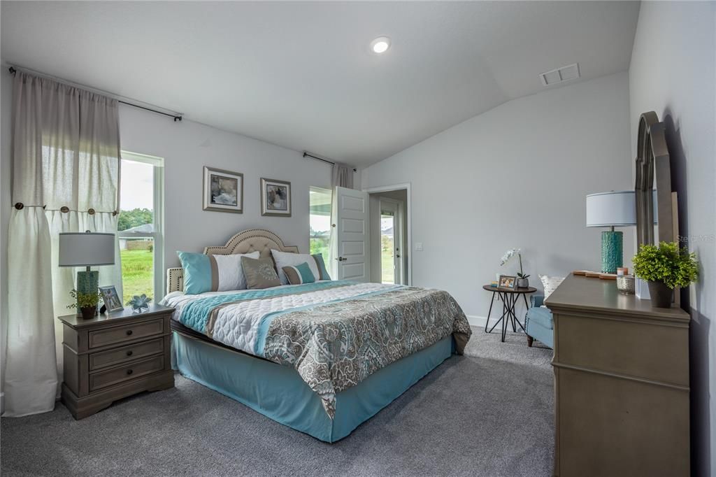 Active With Contract: $364,650 (4 beds, 2 baths, 1635 Square Feet)