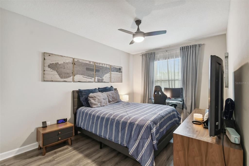 For Sale: $450,900 (3 beds, 2 baths, 1964 Square Feet)