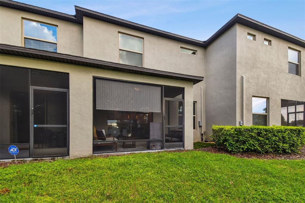 For Sale: $450,900 (3 beds, 2 baths, 1964 Square Feet)