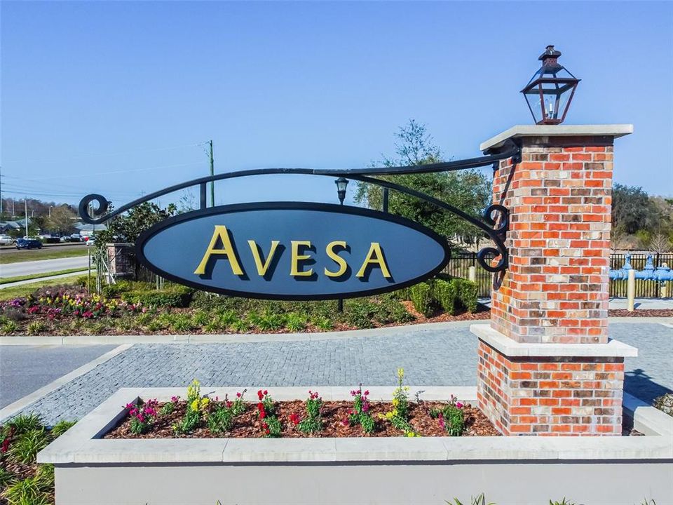 For Sale: $450,900 (3 beds, 2 baths, 1964 Square Feet)