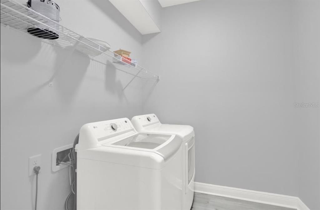 В аренду: $5,000 (3 спален, 2 ванн, 2490 Квадратных фут)